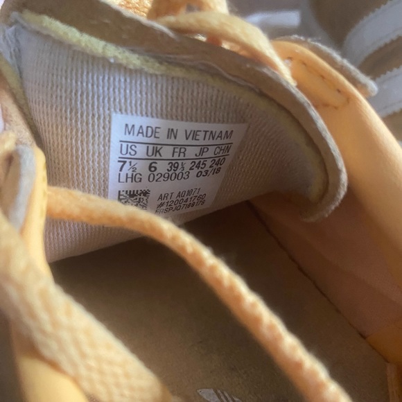 ADIDAS CAMPUS 80S SNEAKERS SHOES WOMENS US 7.5 UK 6 YELLOW ORANGE GOLD WHITE - Picture 5 of 5